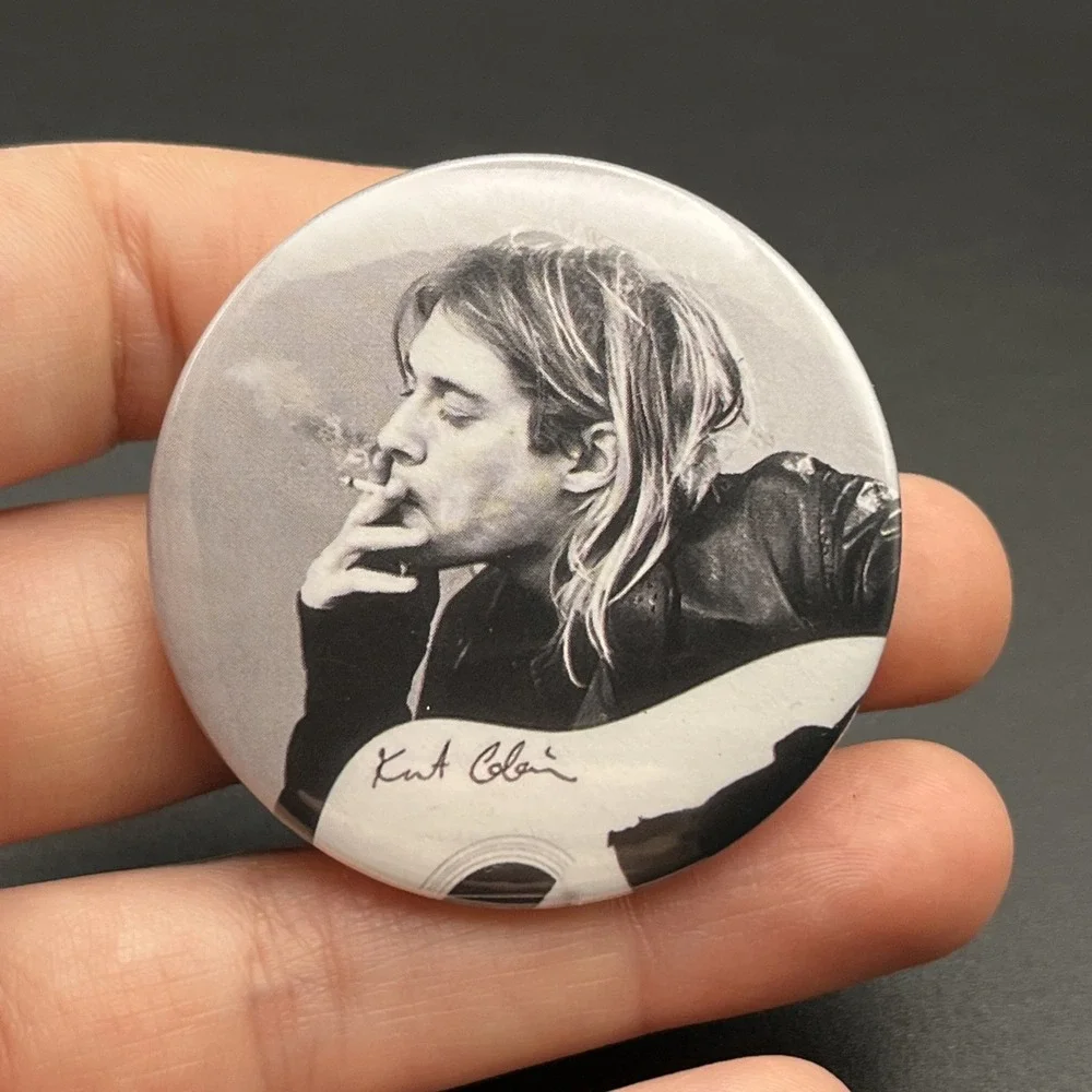 Kurt Cobain Singer Nirvana Band‎ Music Button Pin